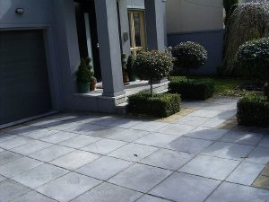 Paving Driveway And Entrance